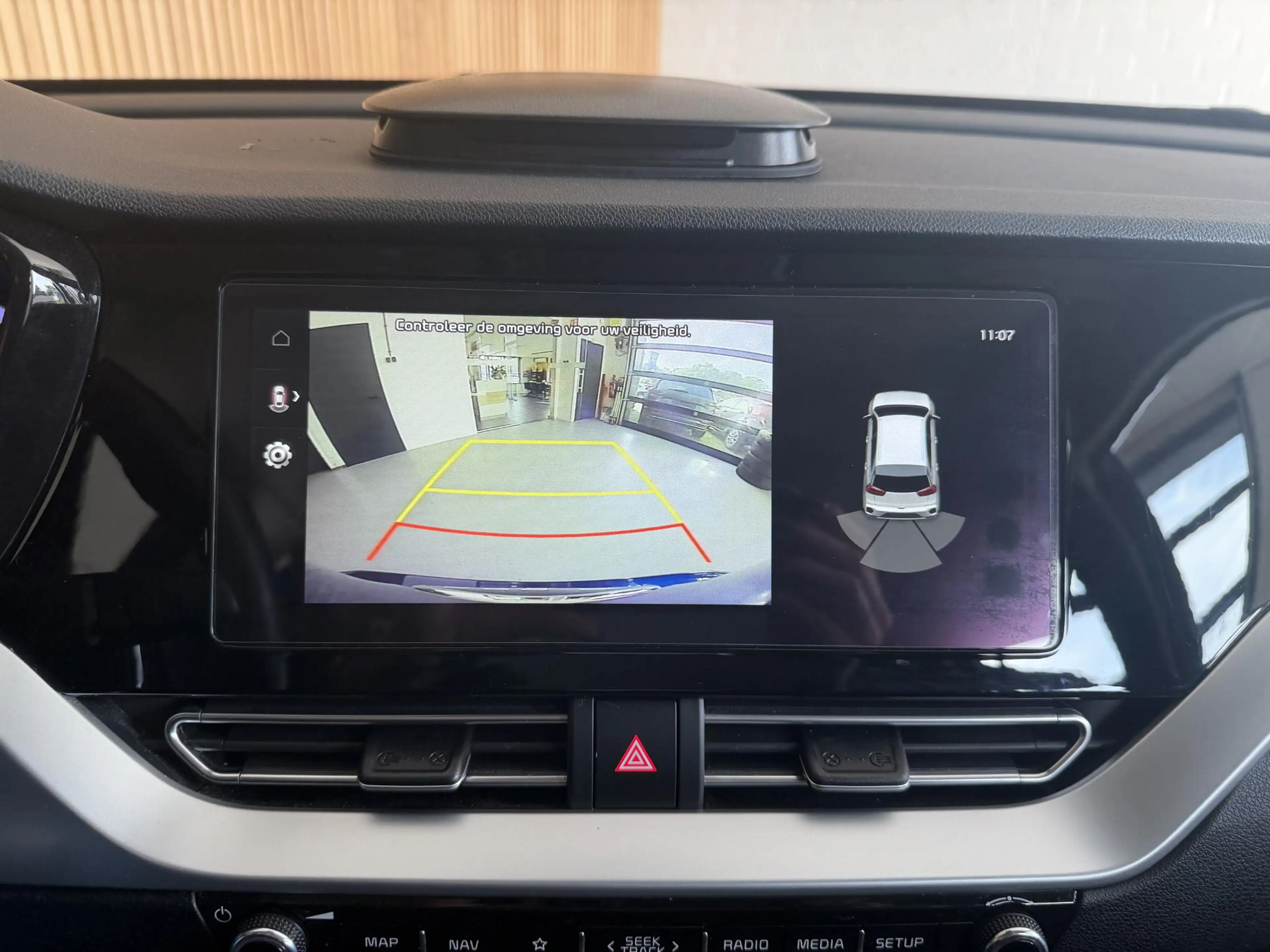 Kia Niro 1.6 GDi Hybrid DynamicLine — photo 4