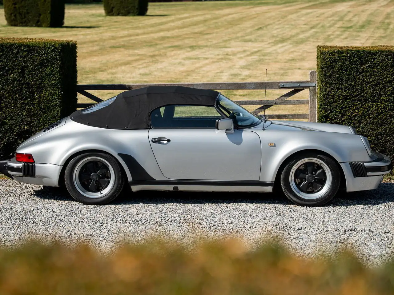Porsche 911 3.2 Speedster - Turbo-Look, foto 6