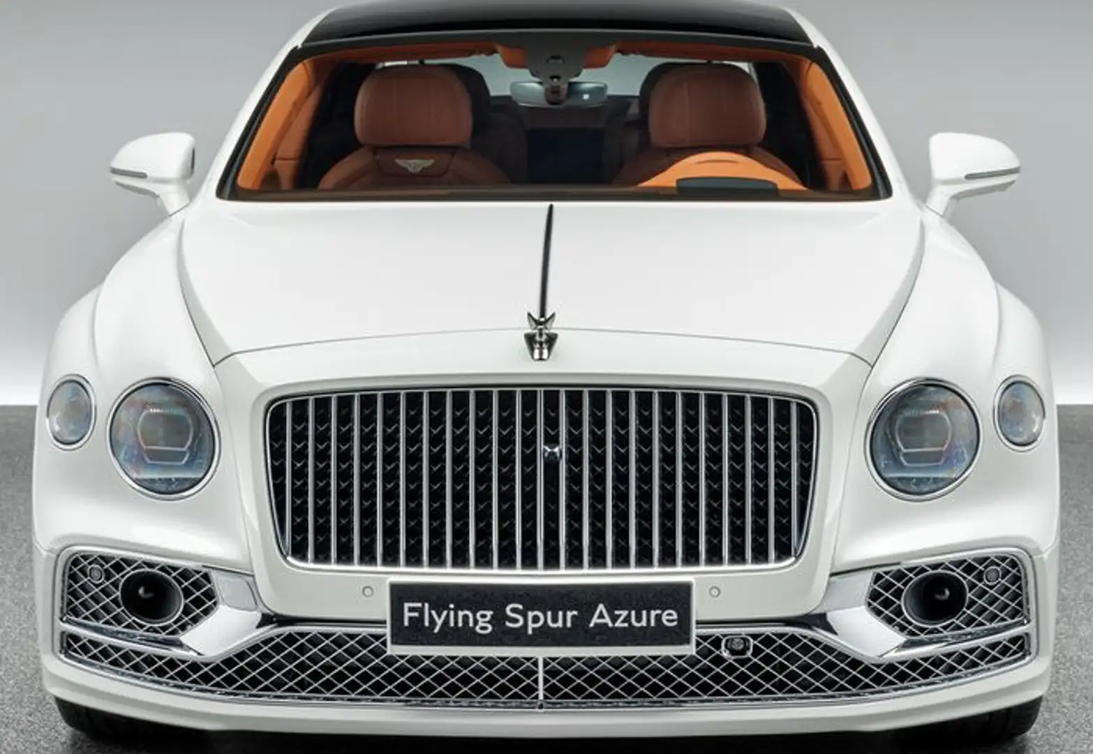 Bentley Flying Spur Hybrid Mulliner White - 2