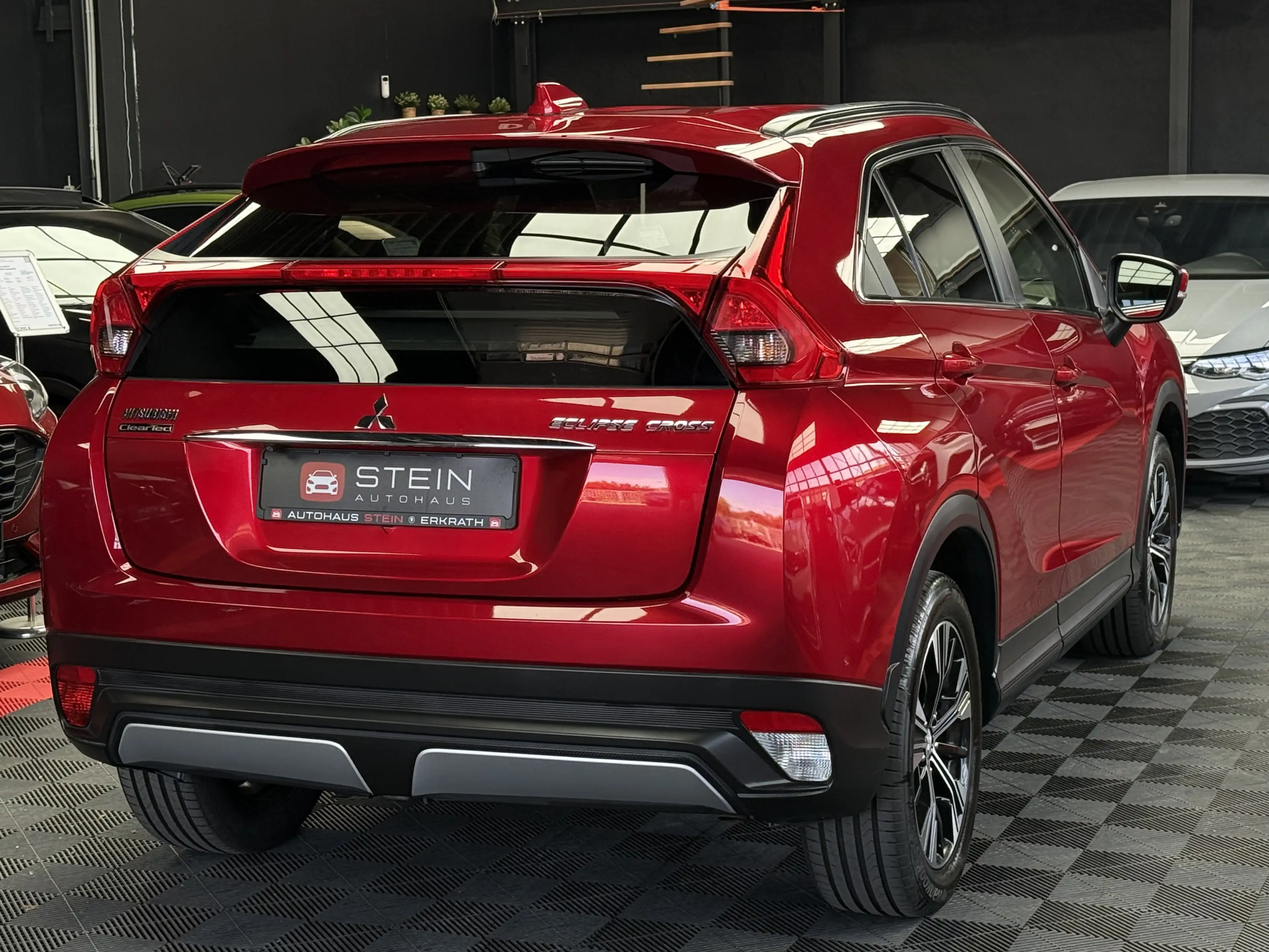 Mitsubishi Eclipse Cross Diamant Edition 2WD   2.Hand  Lane — photo 4