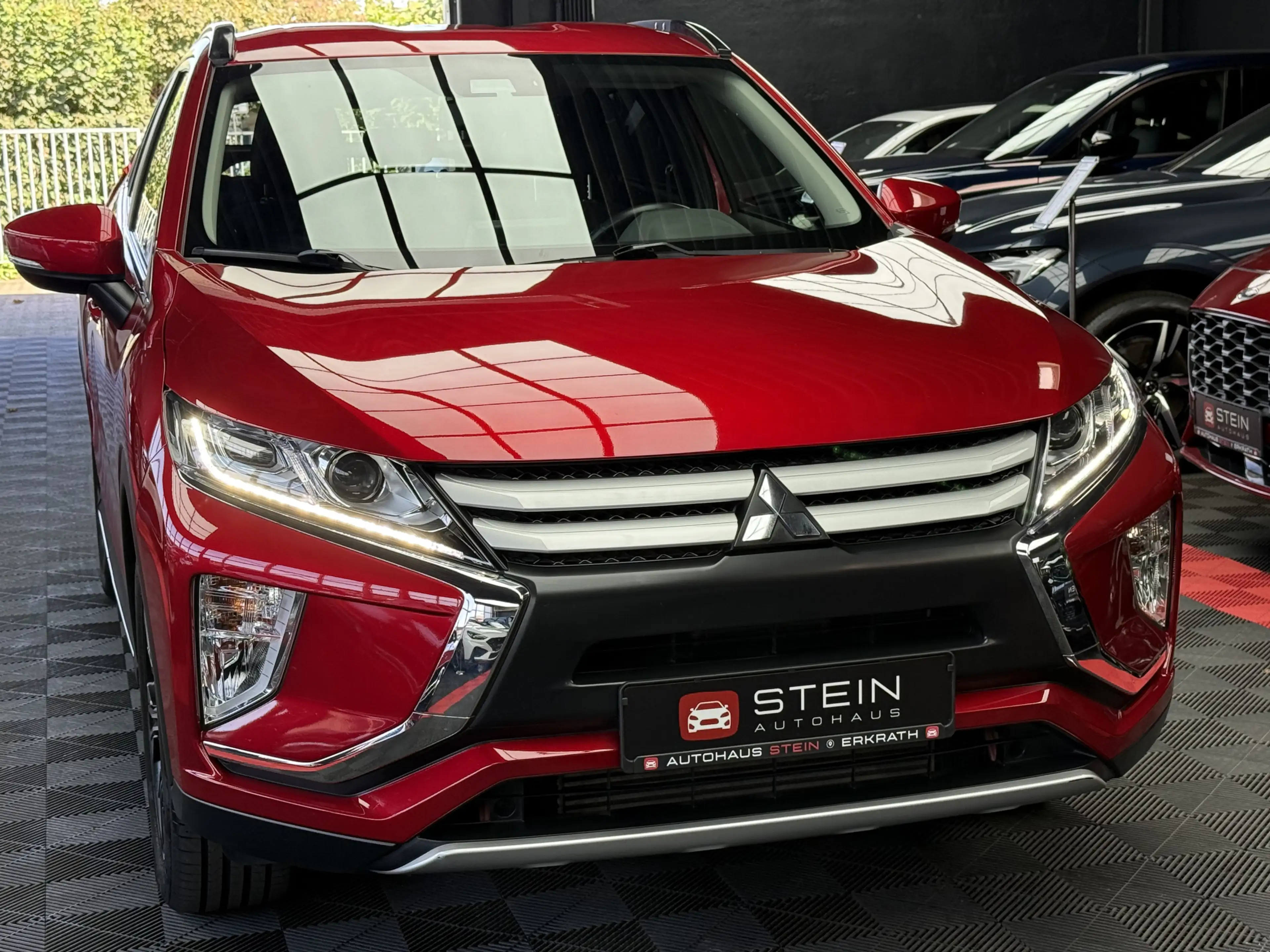 Mitsubishi Eclipse Cross Diamant Edition 2WD   2.Hand  Lane — photo 6