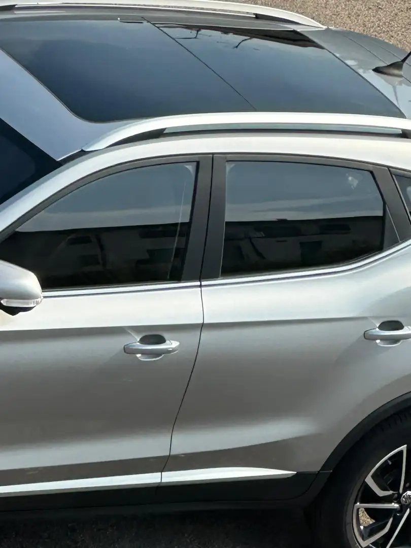 MG ZS 1.0 turbo Luxory Argento - 1