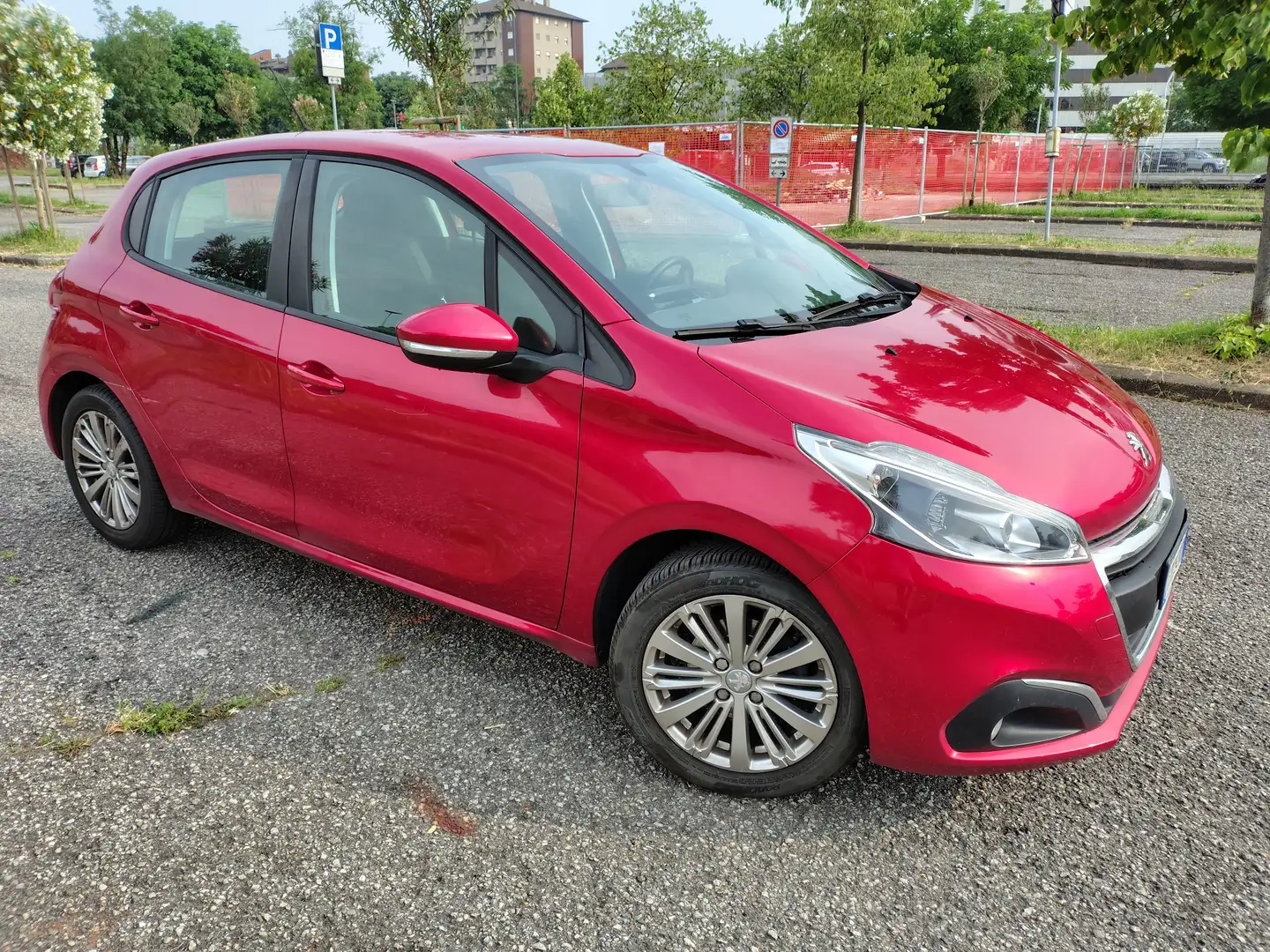 Peugeot 208 208 I 2015 5p 1.2 puretech Active s - 2