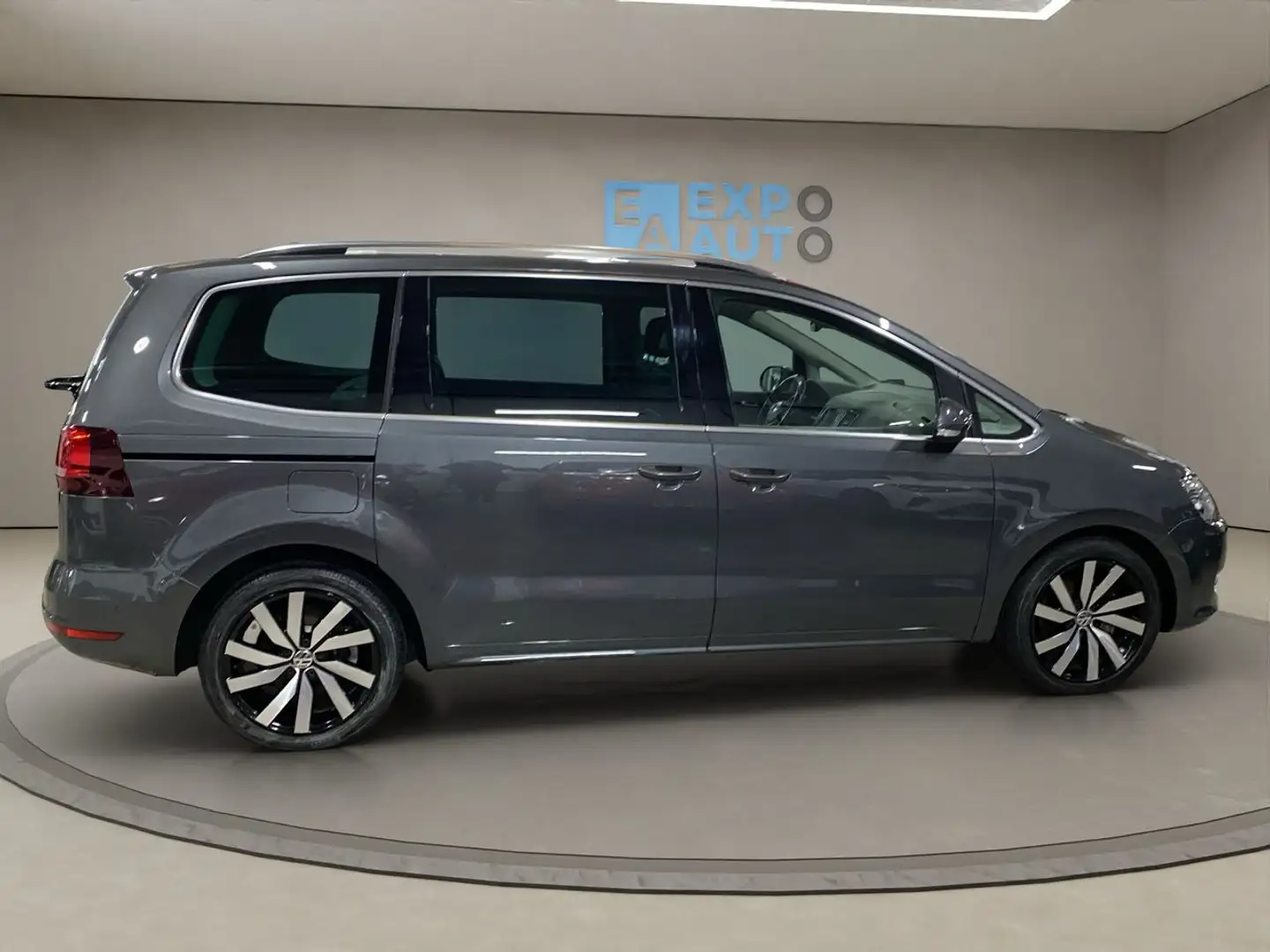 Volkswagen Sharan 2.0TDI Sport 4M 110kW Grey - 2
