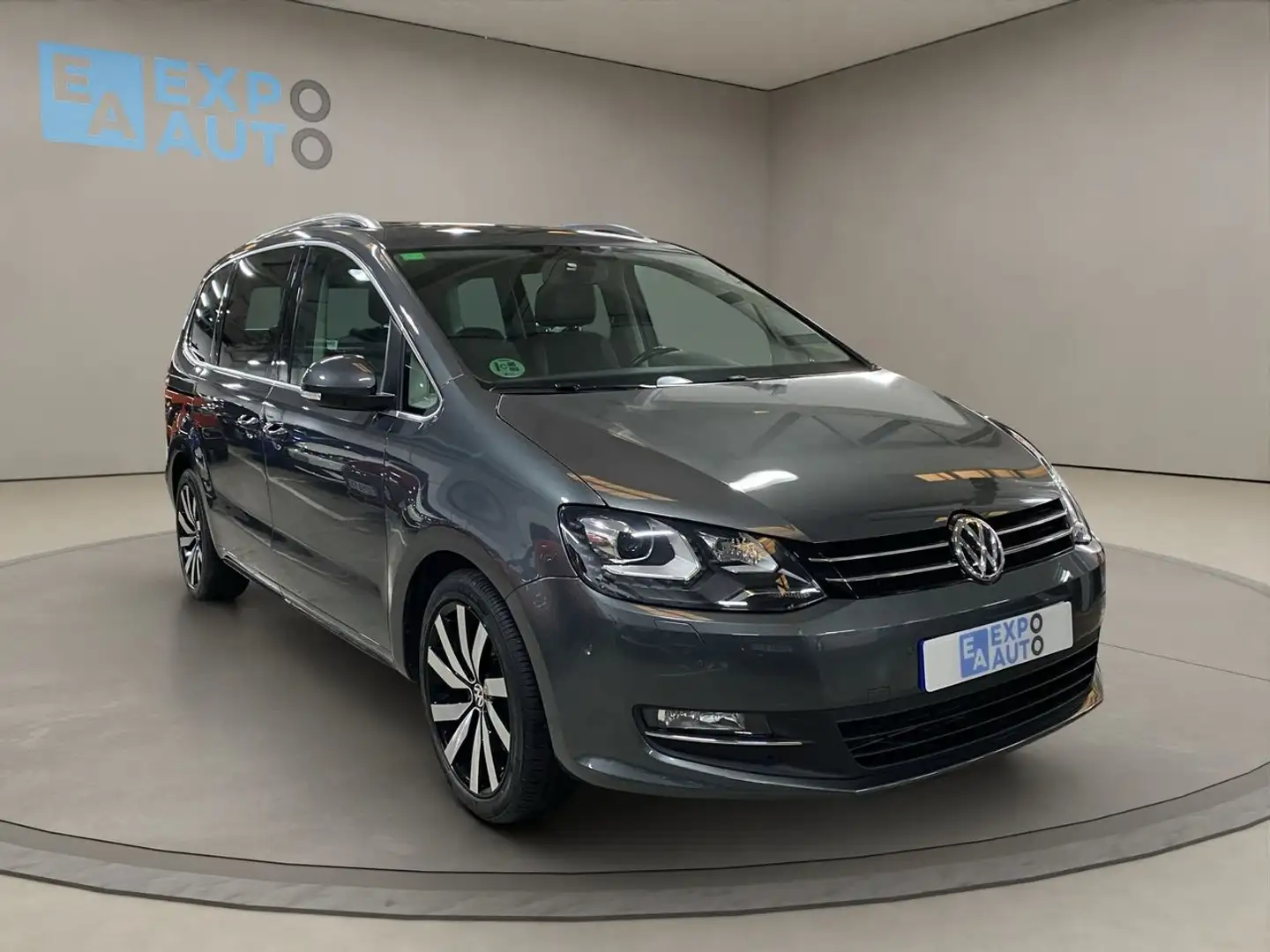 Volkswagen Sharan 2.0TDI Sport 4M 110kW Grey - 1