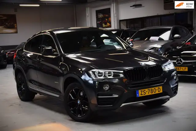 BMW X4 XDrive20i High Executive Aut.|keyless-entry|Navi|L