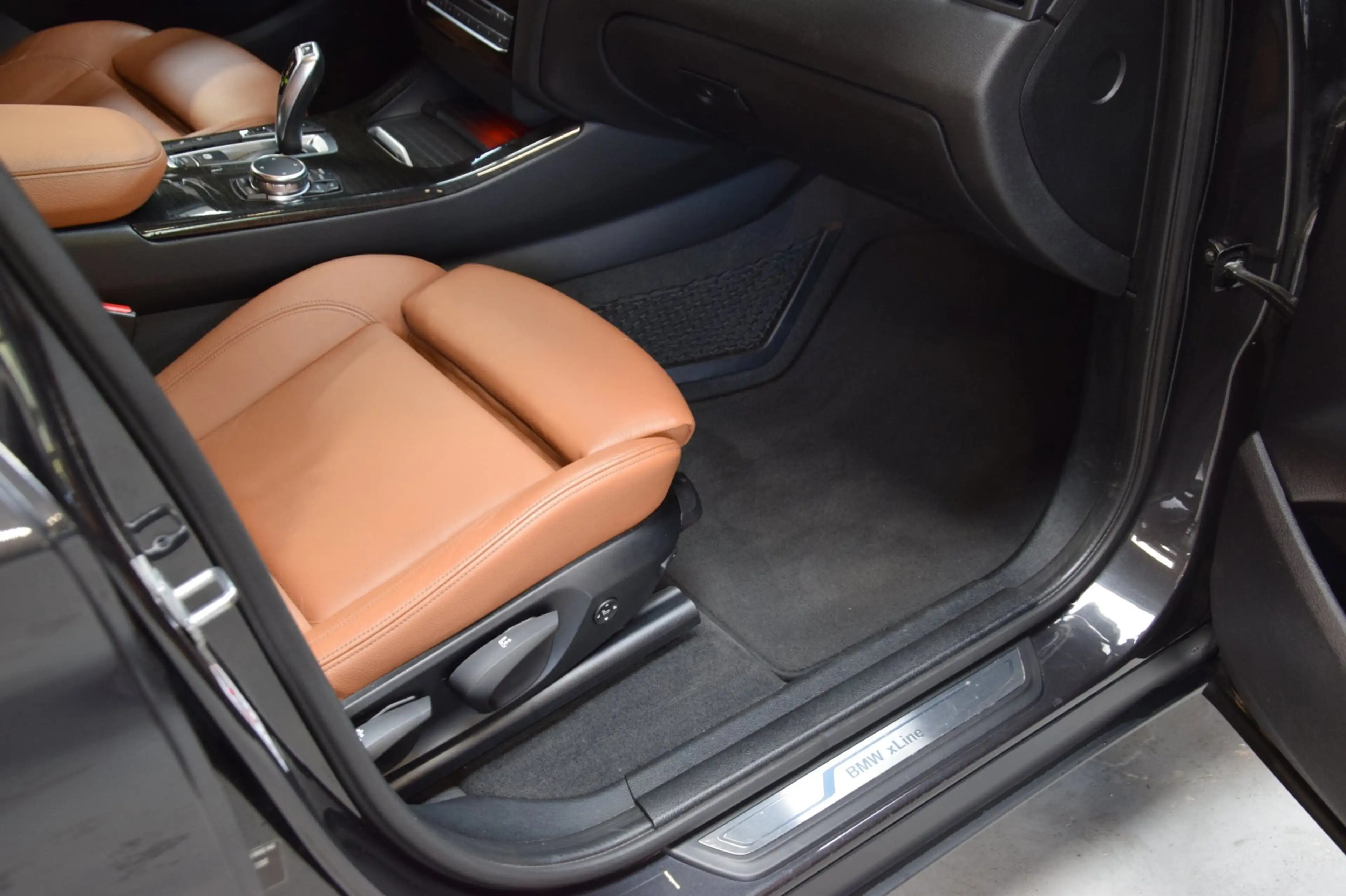BMW X4 XDrive20i High Executive Aut.|keyless-entry|Navi|L — photo 14