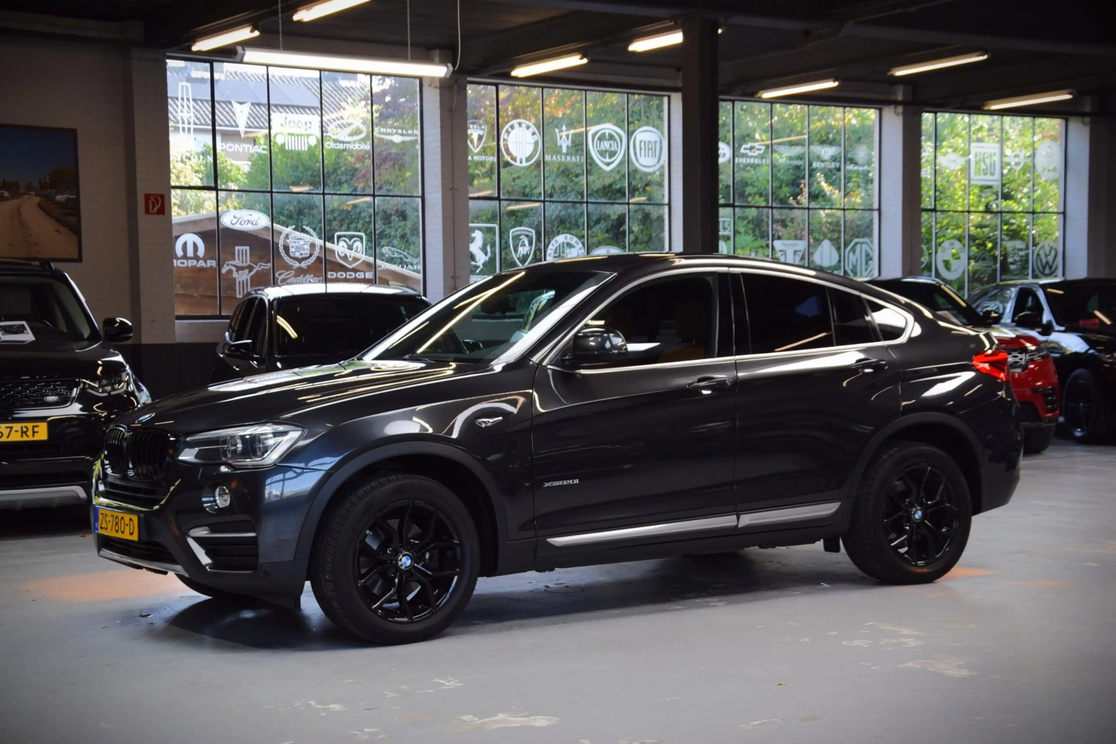 BMW X4 XDrive20i High Executive Aut.|keyless-entry|Navi|L — photo 4