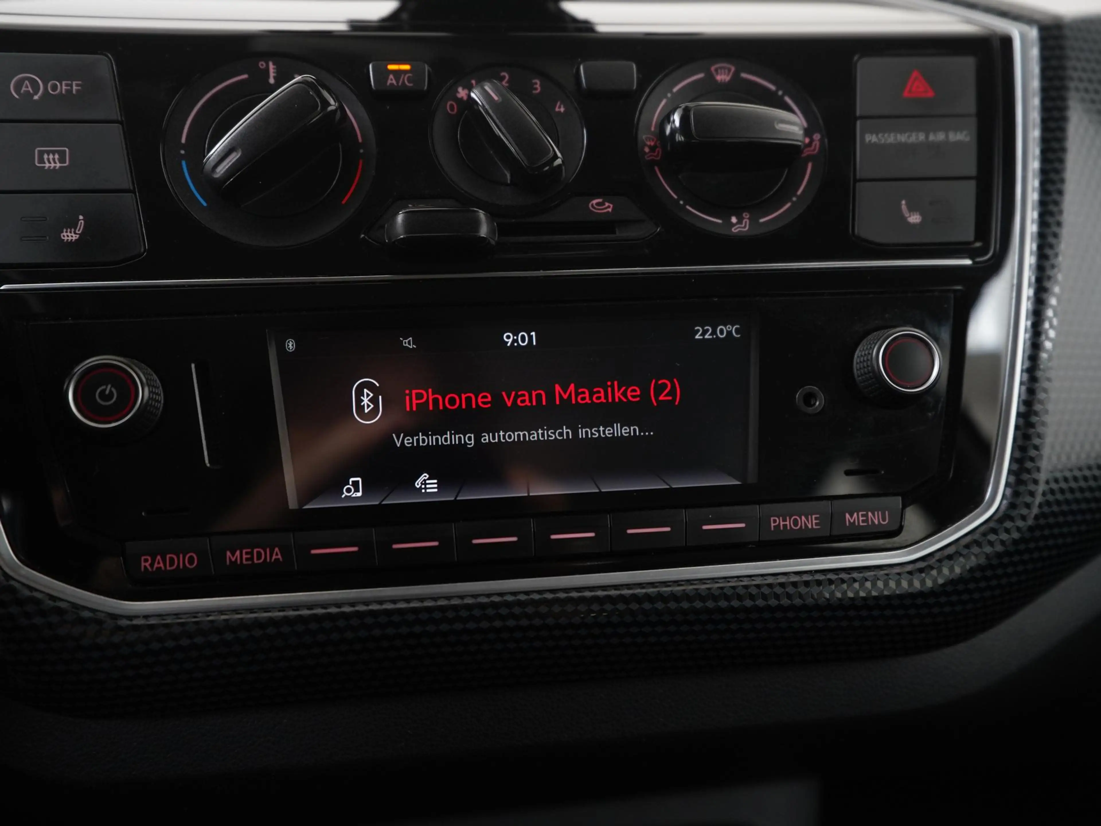 Volkswagen up! 1.0 BMT move up! | Stoelverwarming | Zondag Open! — photo 13