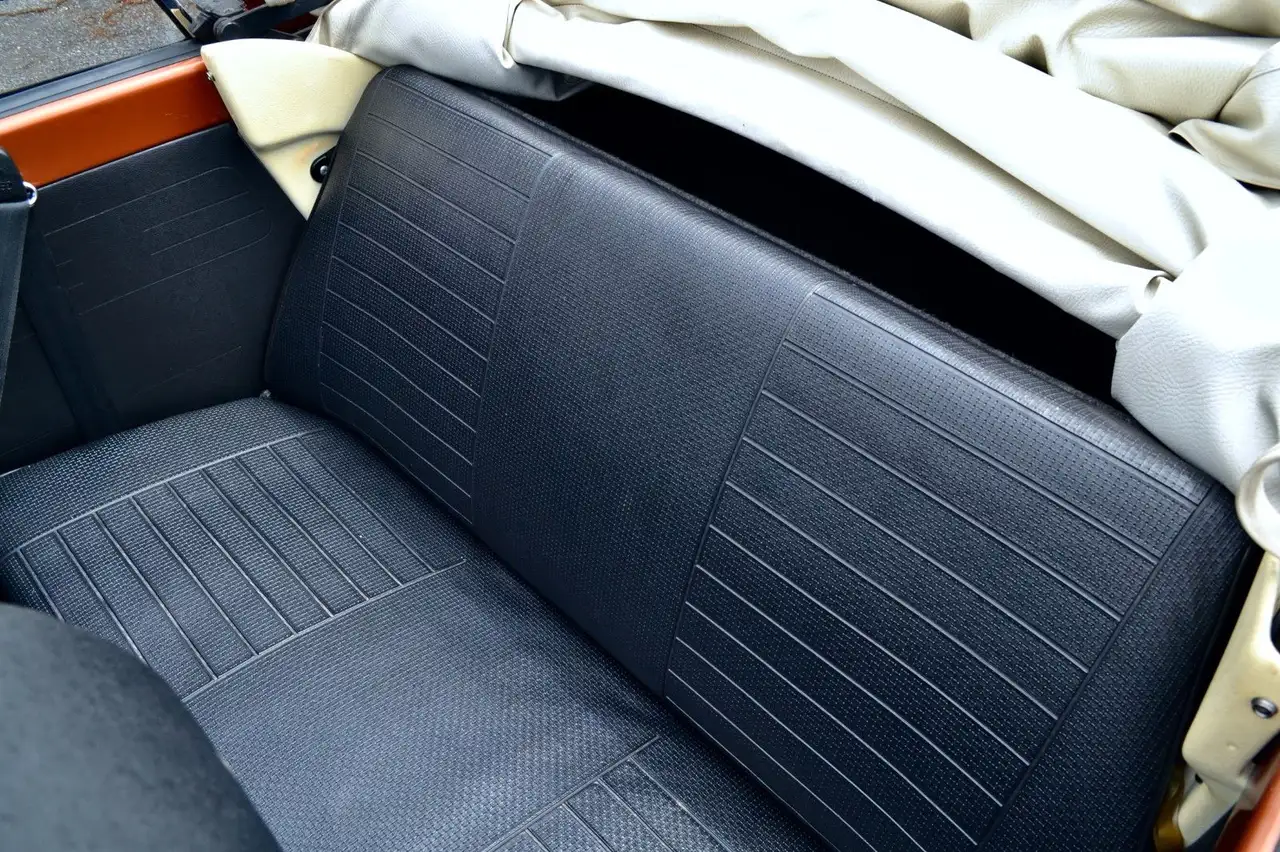Volkswagen Käfer Cabrio Top Zustand H Kenn.Incl Gutachten, foto 10