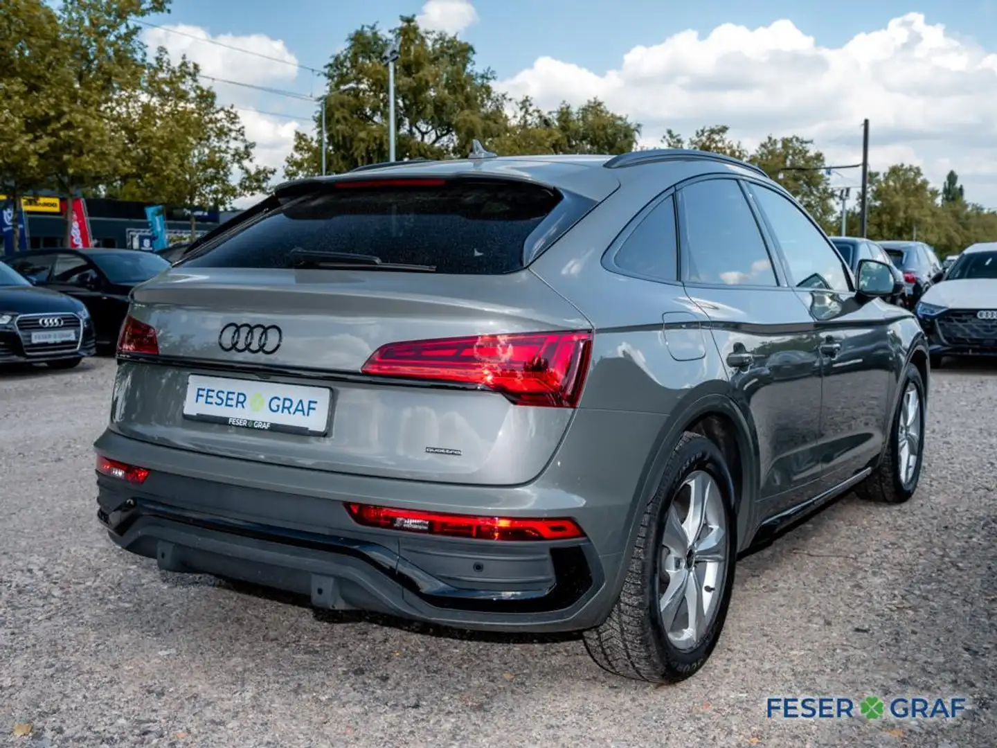 Audi Q5 Sportback 40 TDI qu. S line /Matrix/Pano/adAIR/HuD Grau - 2