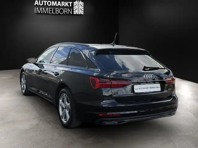 Audi A6 view 5