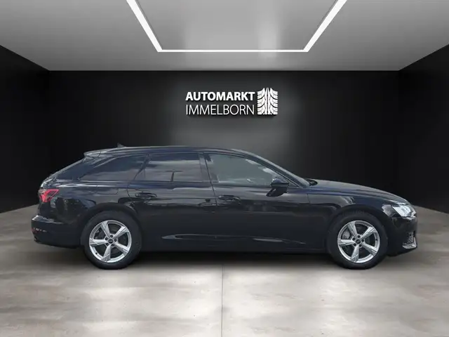 Audi A6 view 11