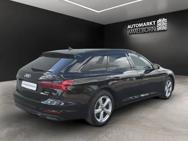 Audi A6 view 8