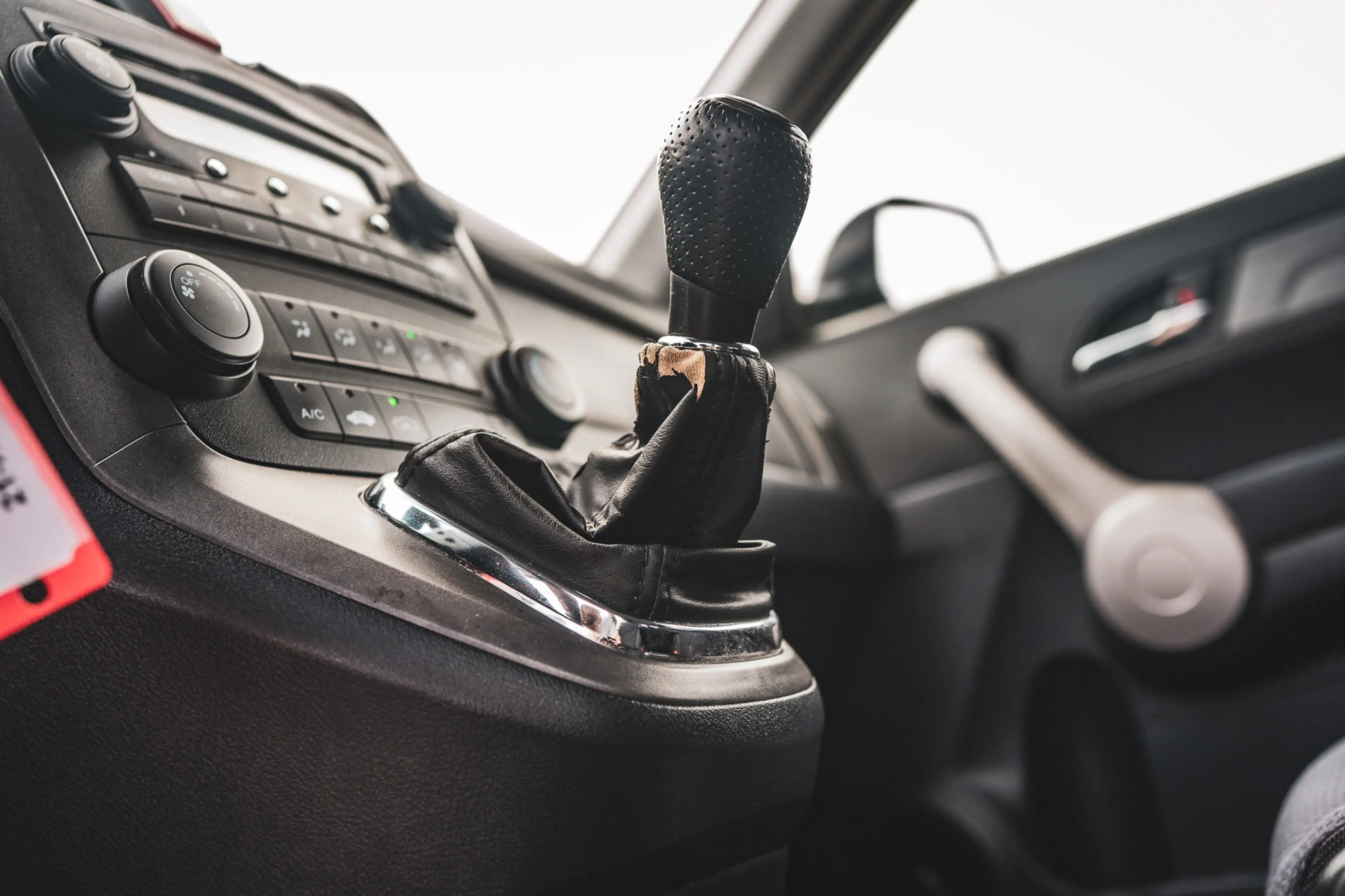Honda CR-V 2.0i Comfort — photo 24