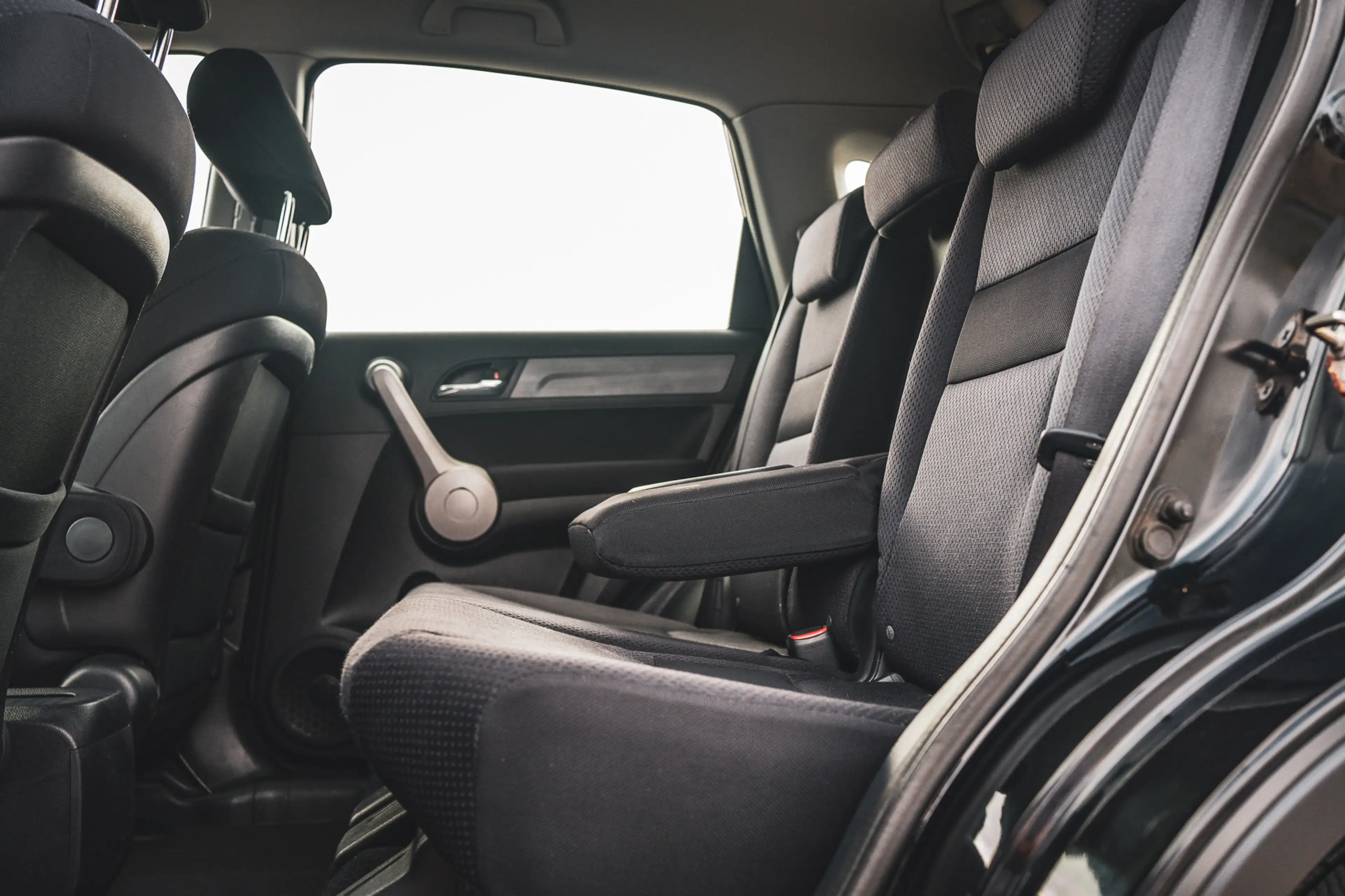 Honda CR-V 2.0i Comfort — photo 37