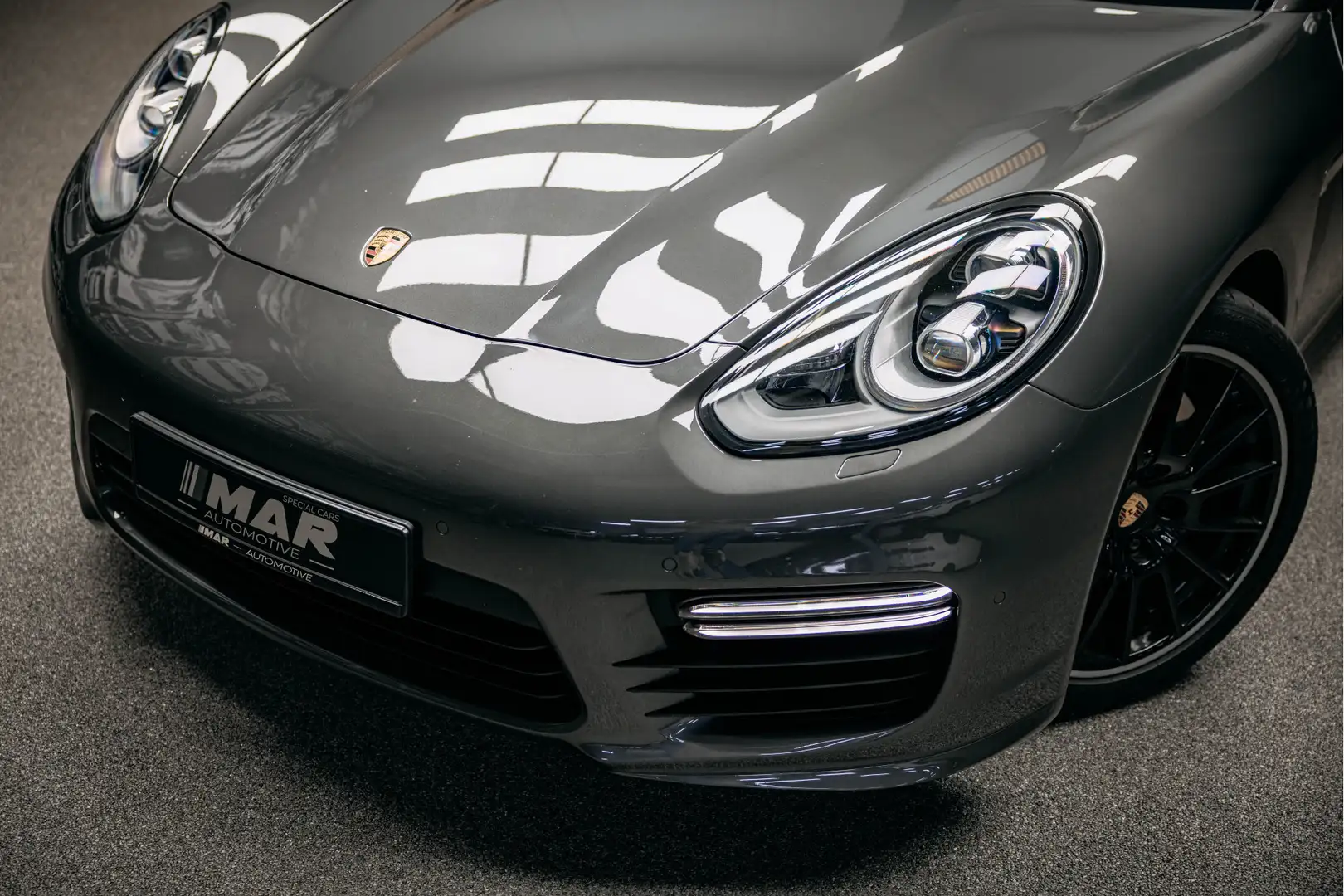 Porsche Panamera 4.8 GTS Uiterst verzorgde Panamera GTS Grijs - 2