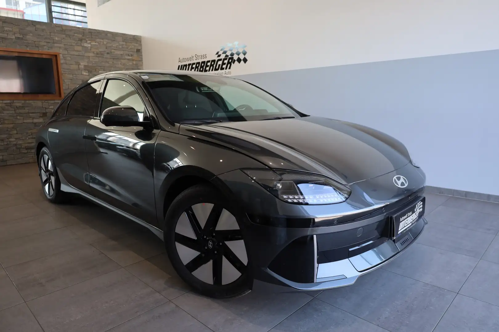 Hyundai IONIQ 6 TOP LINE 77,4 kWh 4WD Grau - 1