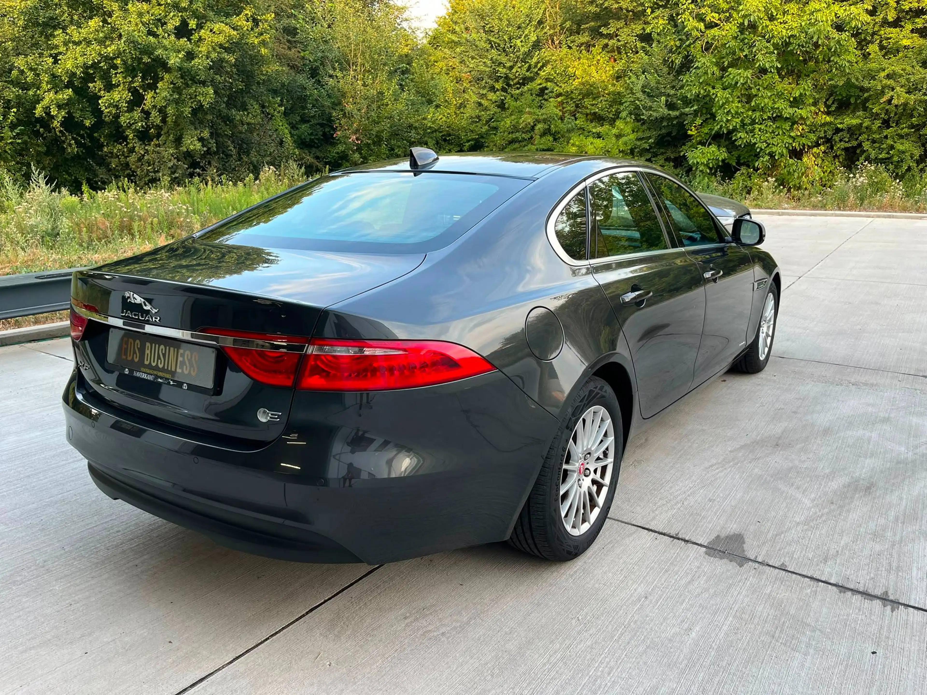 Jaguar XF XF 2.0 D E-Performance *GARANTIE* — photo 9