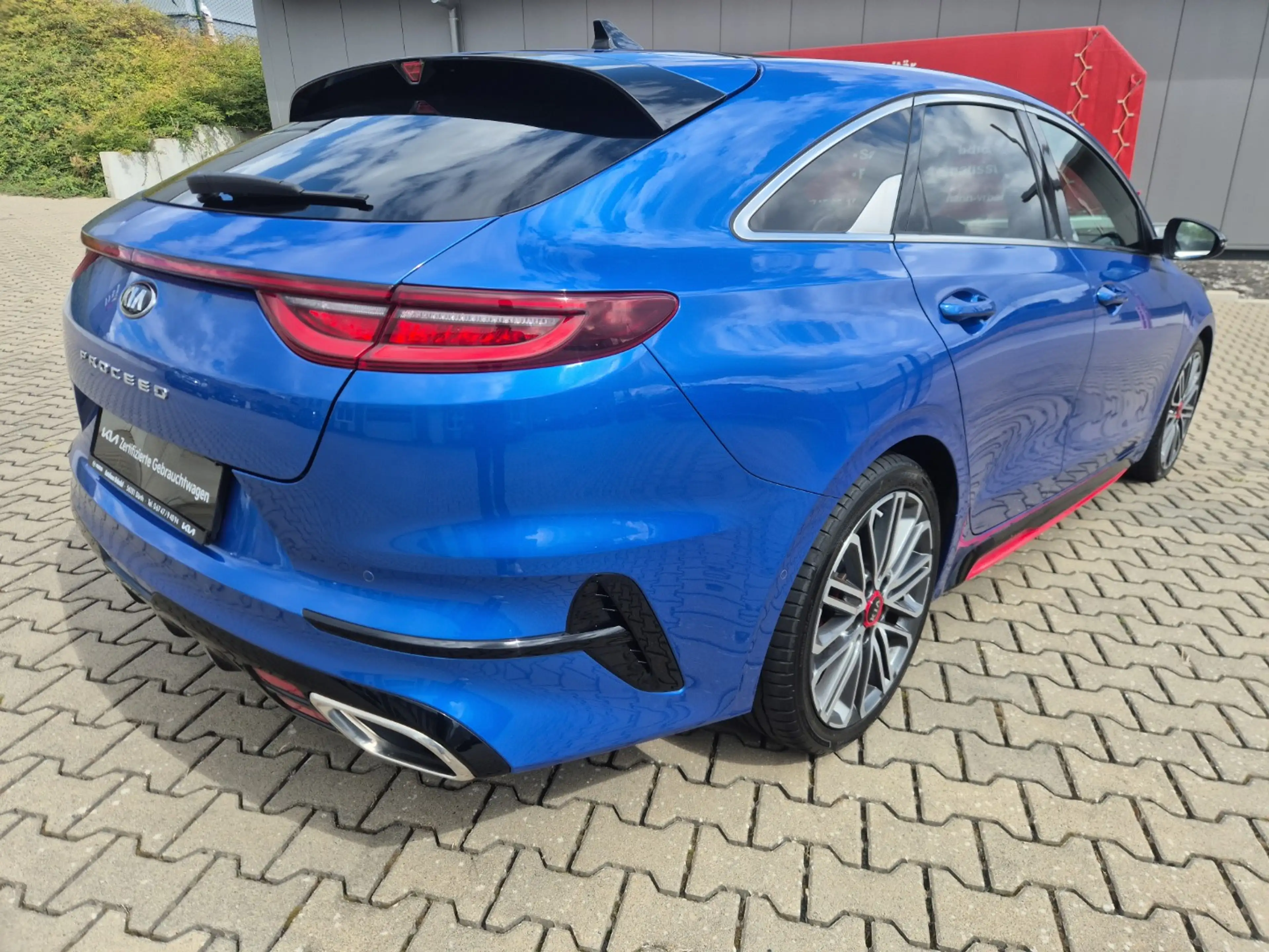 Kia ProCeed / pro_cee'd D GT — photo 3