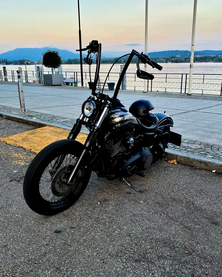 Harley-Davidson Dyna Street Bob