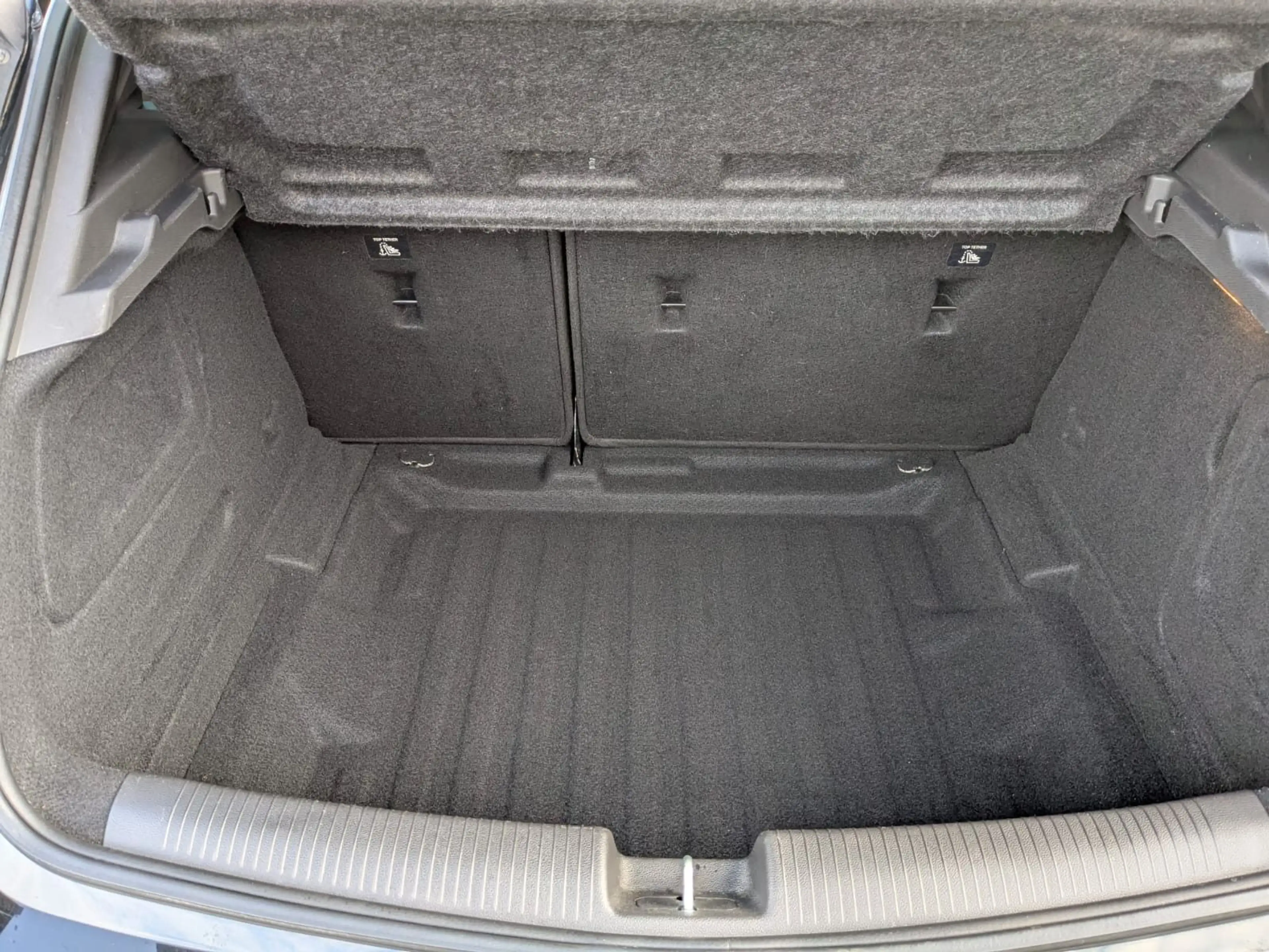 Opel Astra K Lim. 5-trg. Dynamic — photo 11