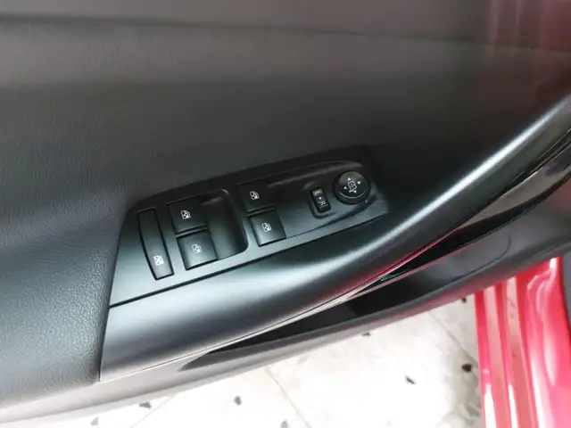 Opel Astra view 14