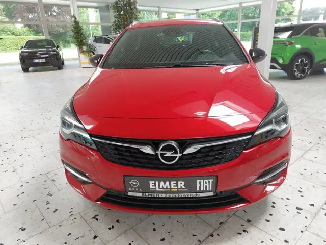 Opel Astra view 8