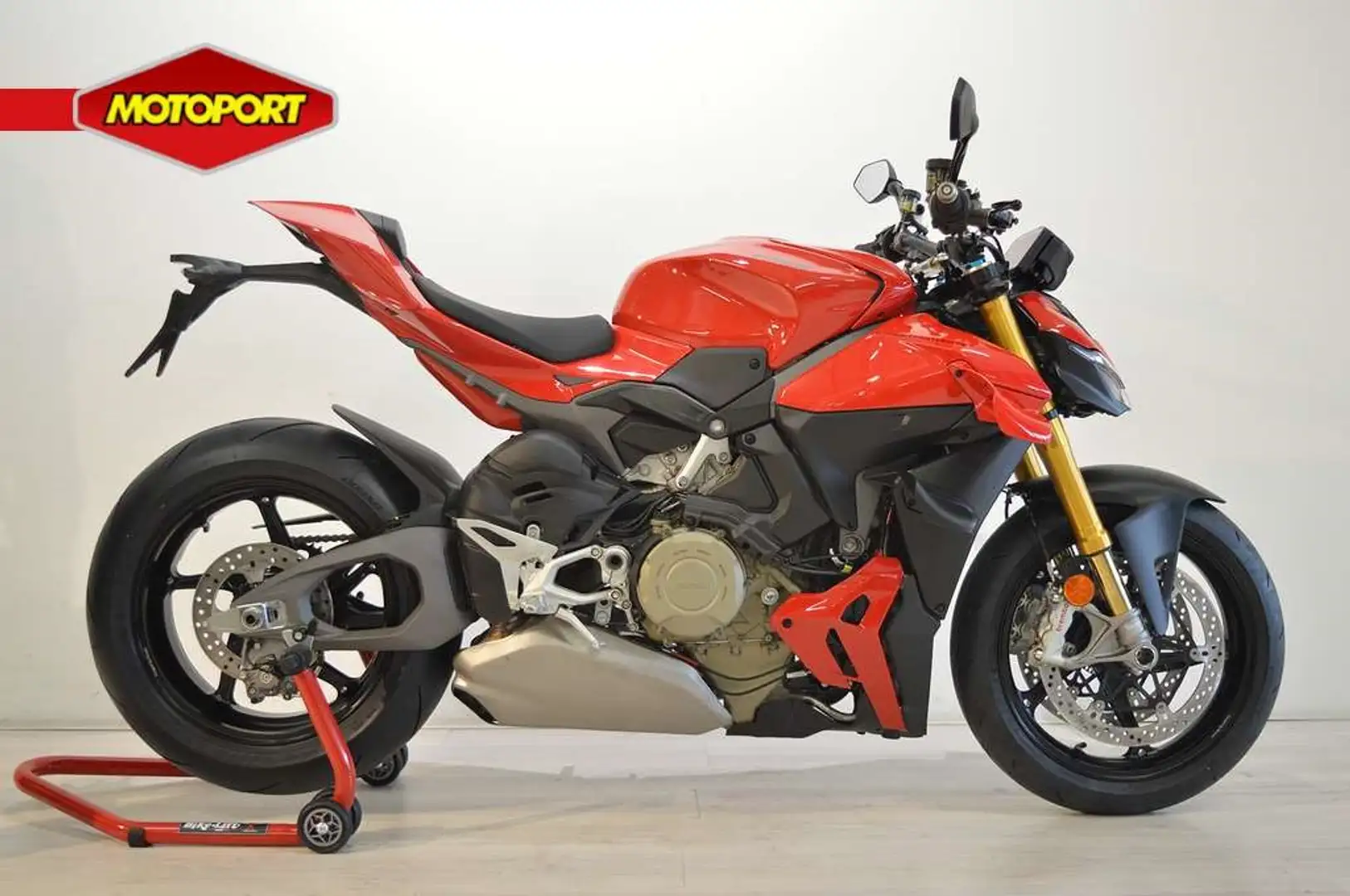 Ducati Streetfighter V4 S Červená - 1