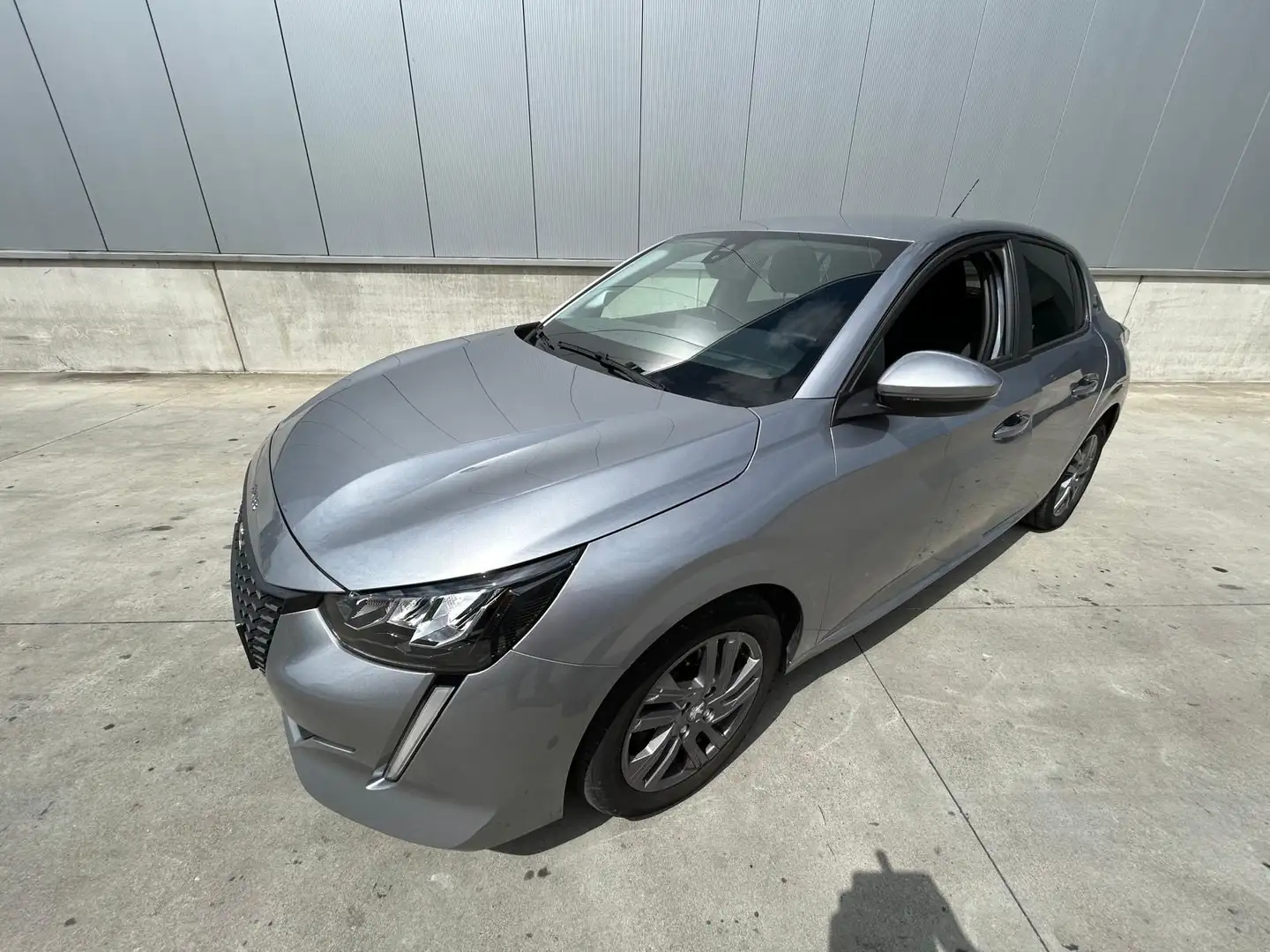 Peugeot 208 1.5 BlueHDi Style Gris - 1