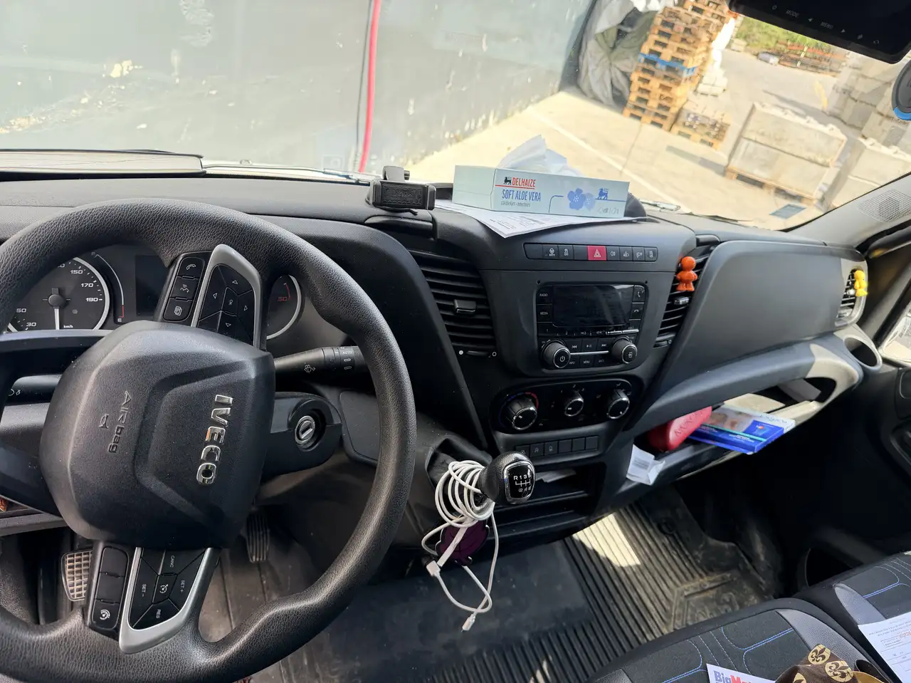 Iveco Daily 2021 — фото 10