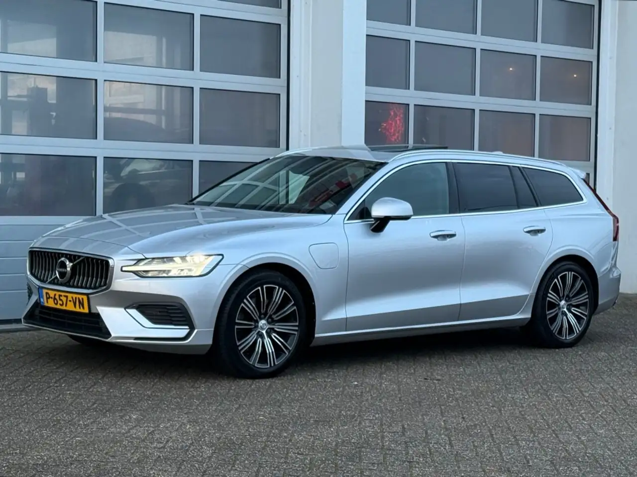 Volvo V60