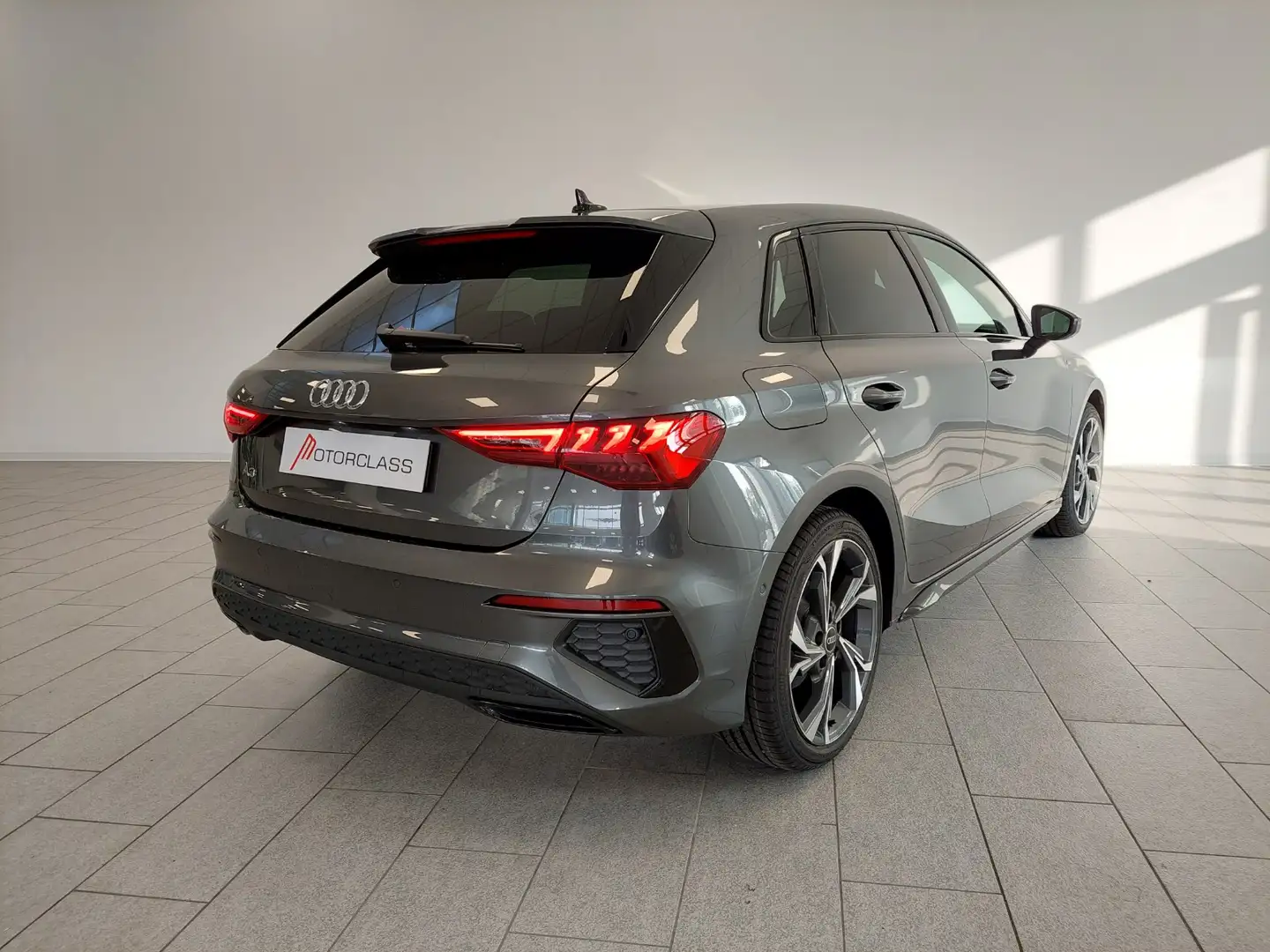 Audi A3 sportback 35 2.0 tdi s line edition s tronic Grau - 2