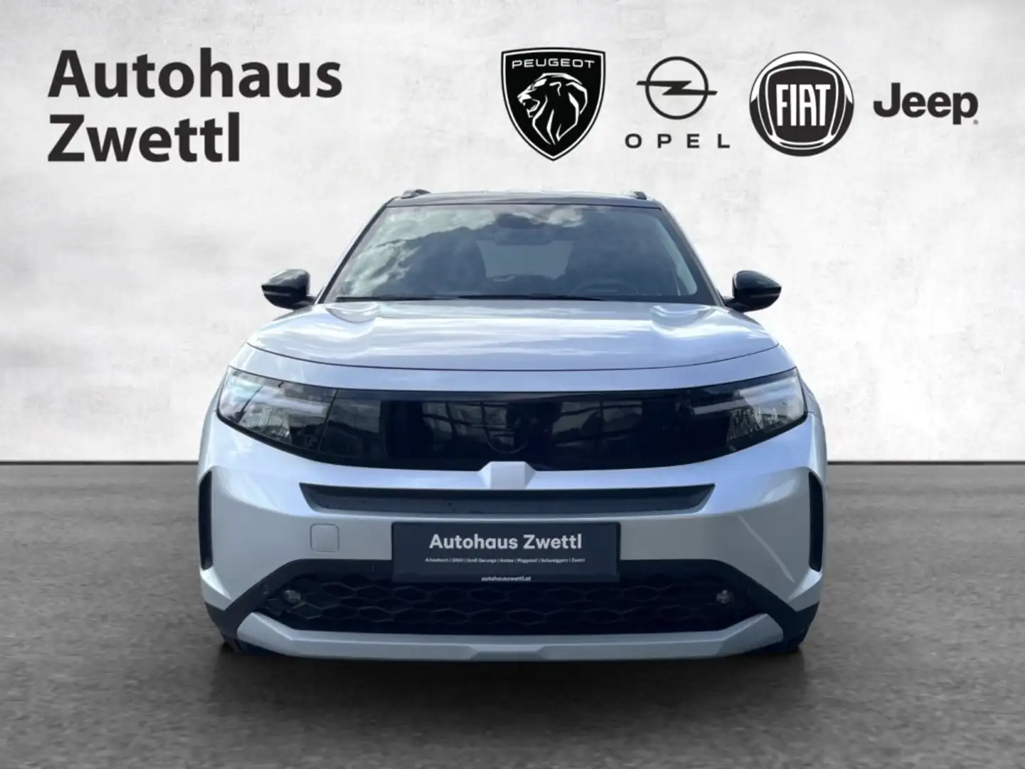 Opel Frontera GS Elektro 113PS 54 kWh Silber - 2