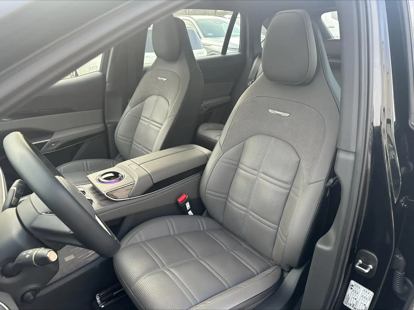 Hongqi EHS7 Long Range Launch Edition - 2