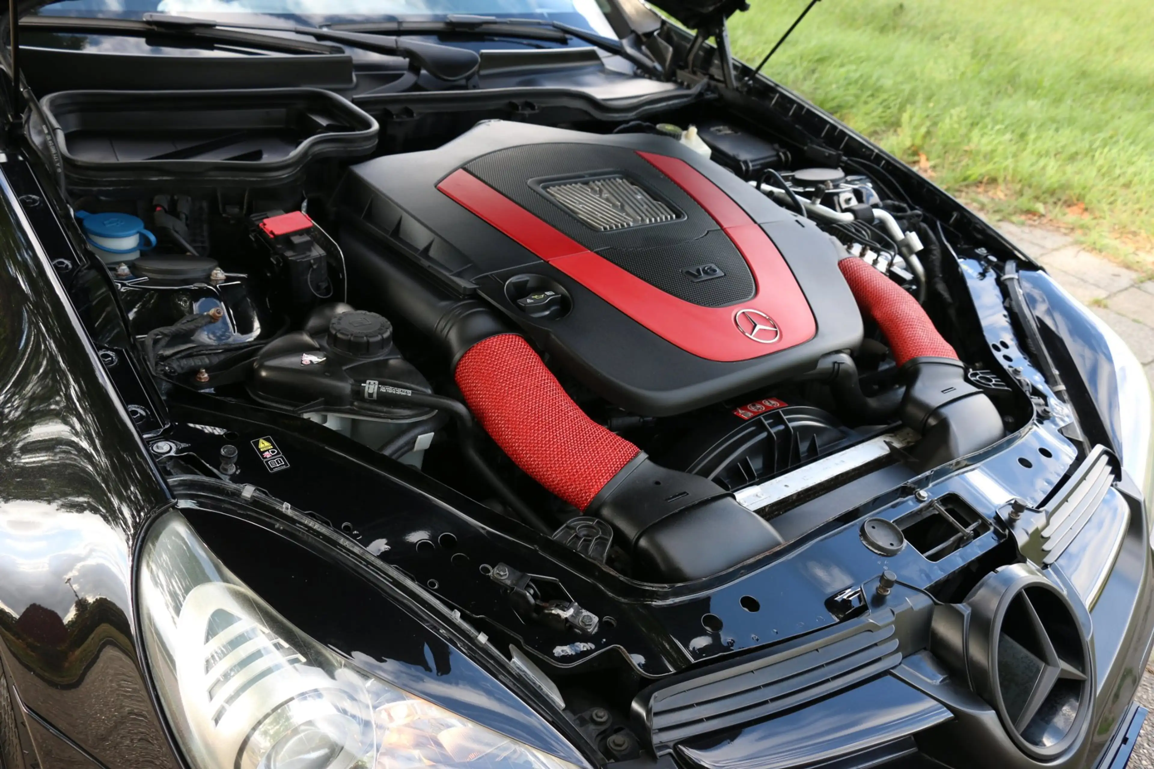 Mercedes-Benz SLK 350 S 3.5 V6 Aut 7G-Tronic AMG Black Serie Edition 224 — photo 2