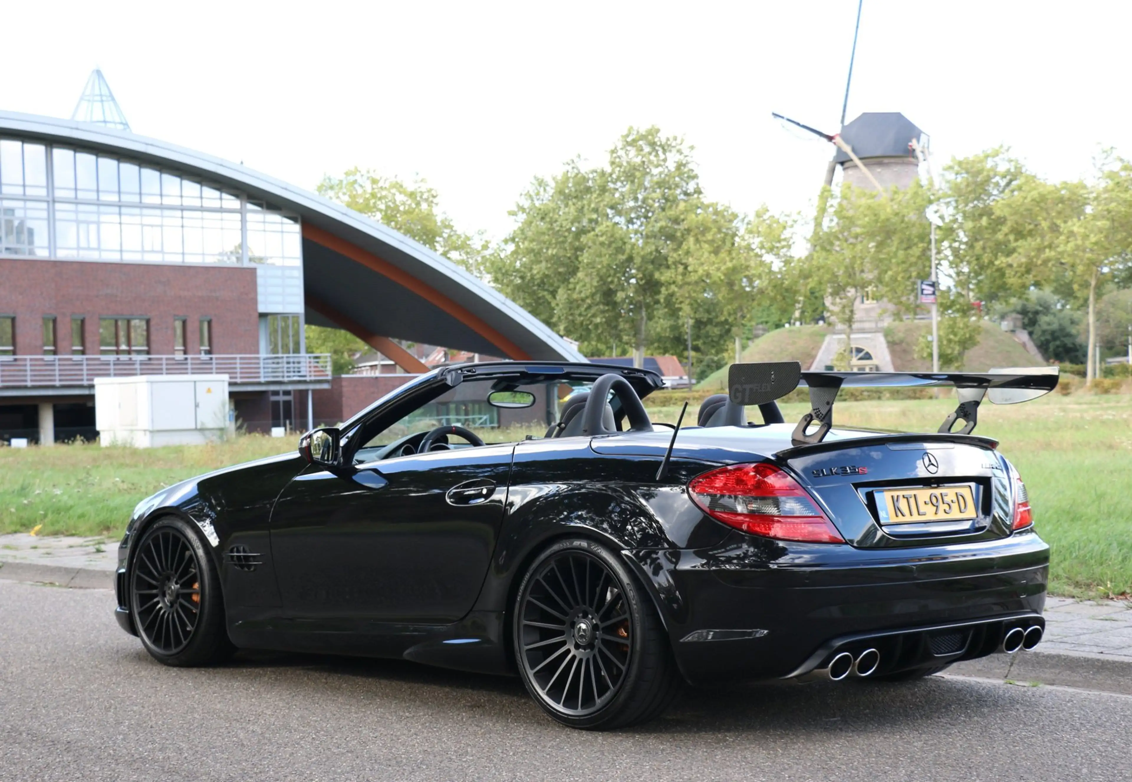 Mercedes-Benz SLK 350 S 3.5 V6 Aut 7G-Tronic AMG Black Serie Edition 224 — photo 19
