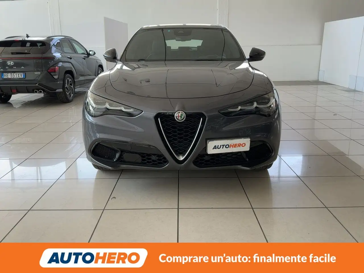 Alfa Romeo Stelvio 2023 — фото 9