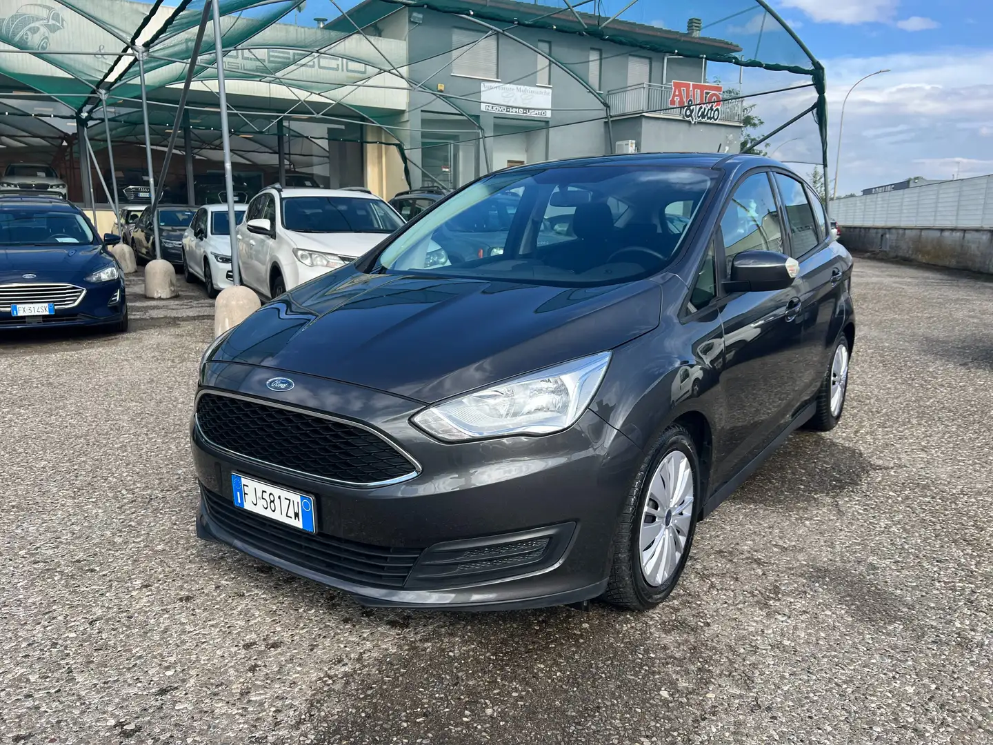 Ford C-Max 1.5 tdci Plus 95CV S&S Grau - 1