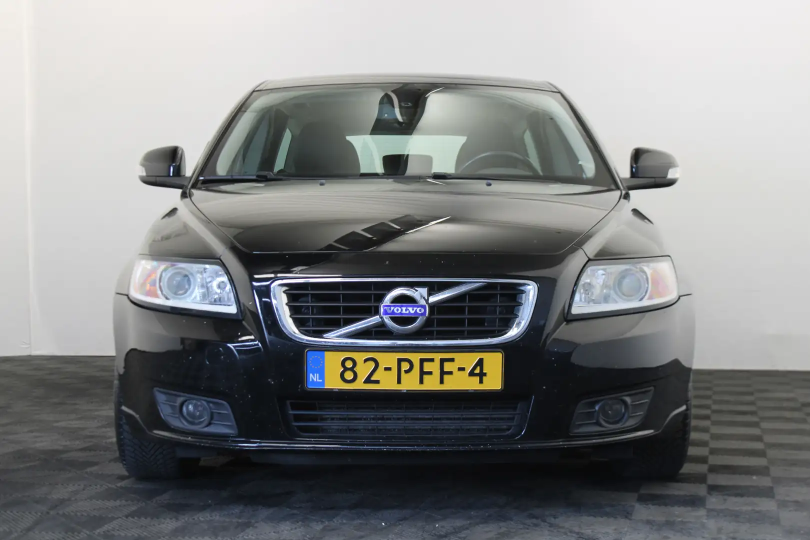 Volvo V50 1.6 D2 Sport Zwart - 2