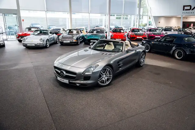 Mercedes-Benz SLS Roadster*B&O*Deutsch*Carbon*