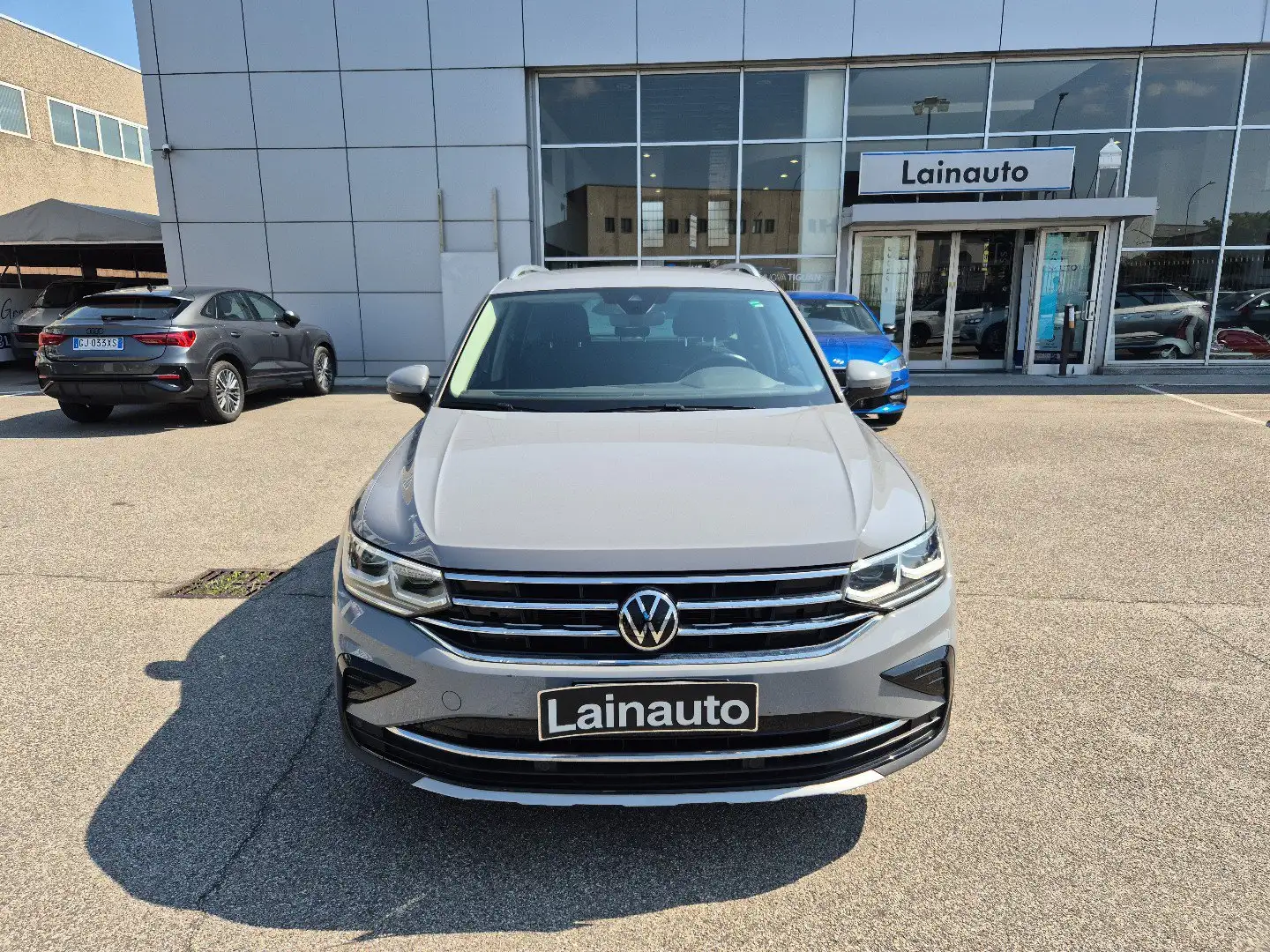 Volkswagen Tiguan TIGUAN 1.5 ACT ELEGANCE 150CV DSG Gris - 2