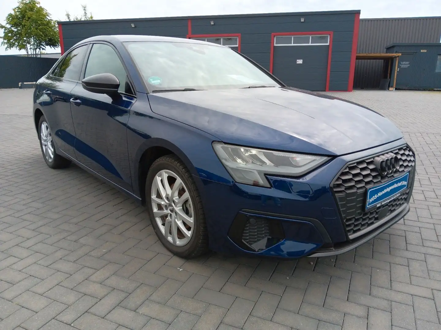 Audi A3 Limousine 35 TFSI advanced AHZV Klima Sitzh. Azul - 2
