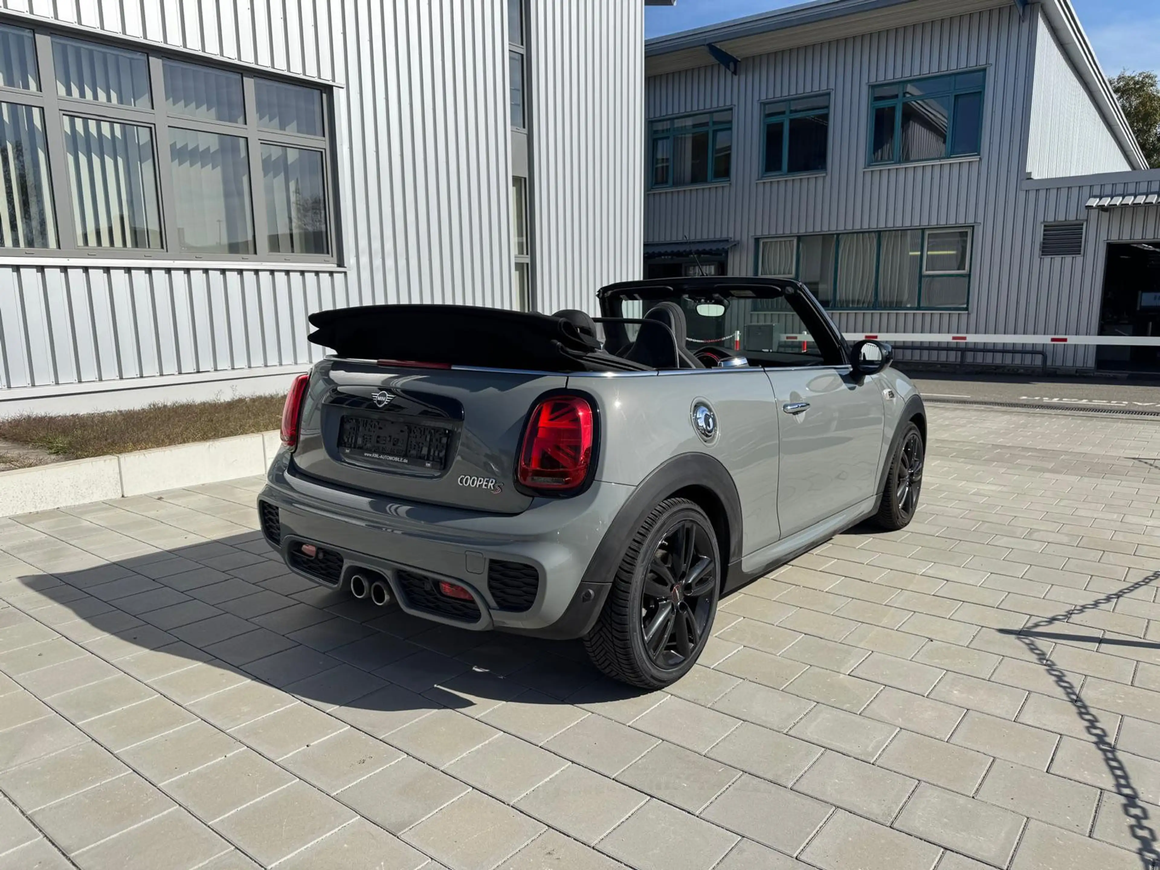MINI Cooper S Cabrio JCW SHZ   Piano   Keyless   Navi — photo 6