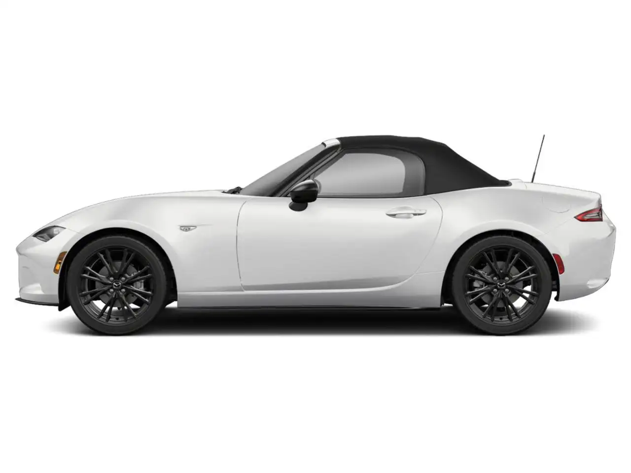 Mazda MX-5 Miata снимка Mazda MX-5 Miata