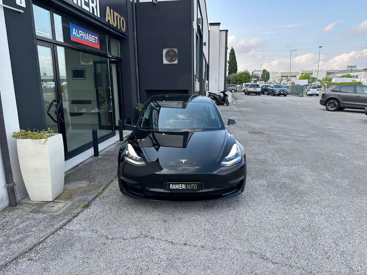 Tesla Model 3 Model 3 Long Range Dual Motor awd