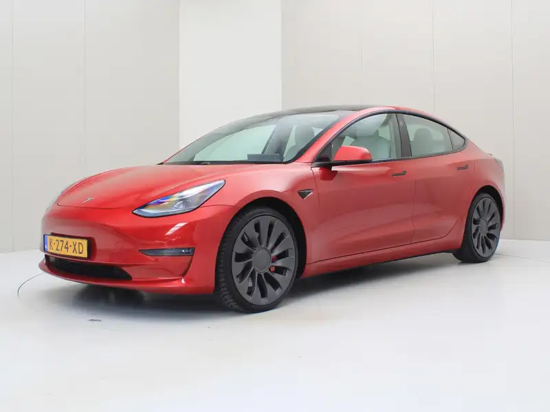 TESLA Model 3