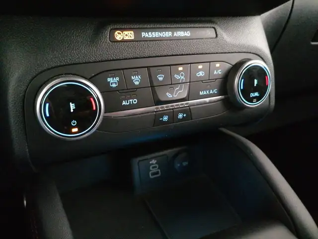 Ford Kuga view 15
