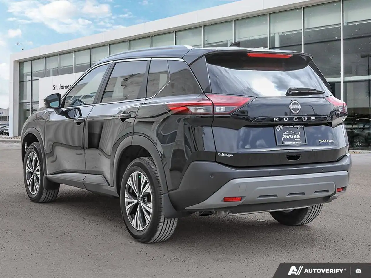 Nissan Rogue снимка Nissan Rogue