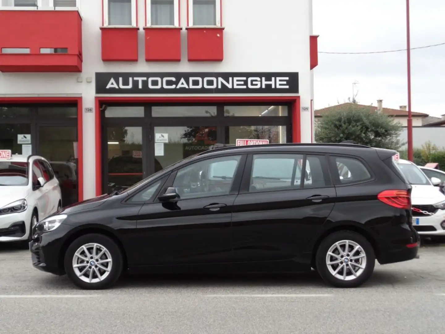 BMW 216 d 7p. km certificati BMW, GARANZIA INTEGRALE Nero - 2
